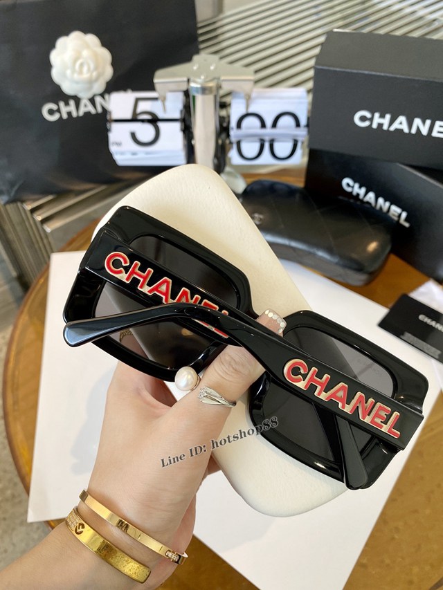 CHANEL專門店新款香奈兒藍色字母中古黑白熊貓配色女士太陽鏡墨鏡 CH71465 mmyj1179